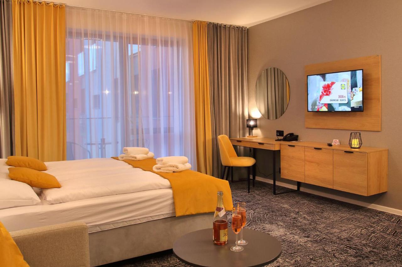 Apartman Gold Akvamarin Бешеньова Екстер'єр фото