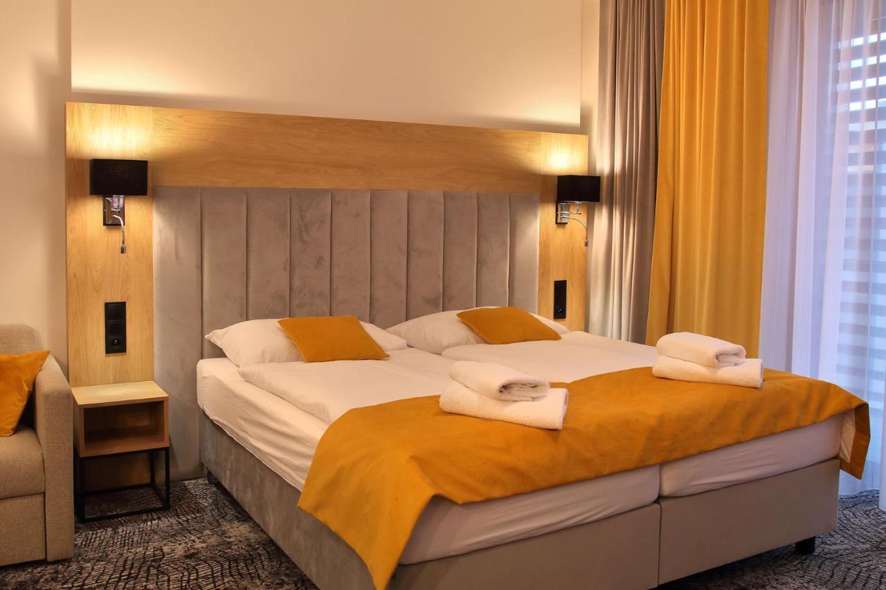 Apartman Gold Akvamarin Бешеньова Екстер'єр фото