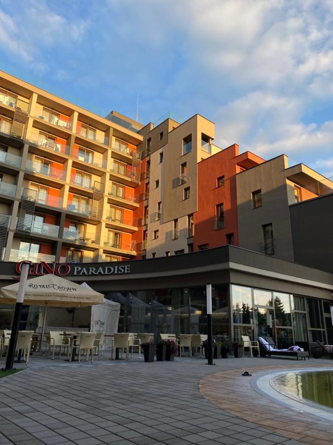 Apartman Gold Akvamarin Бешеньова Екстер'єр фото